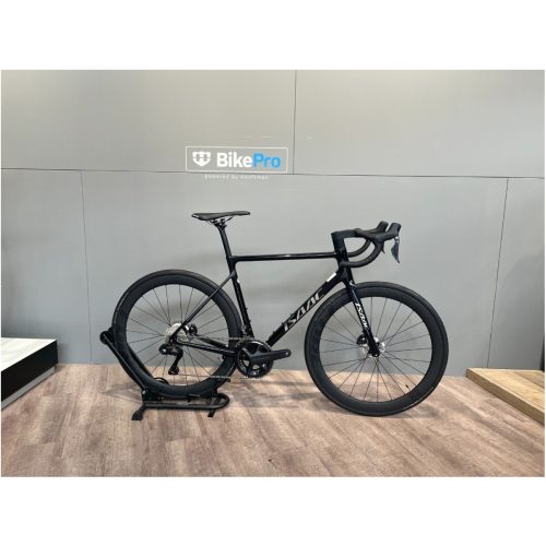 Isaac Element Chrystal Chrome Black