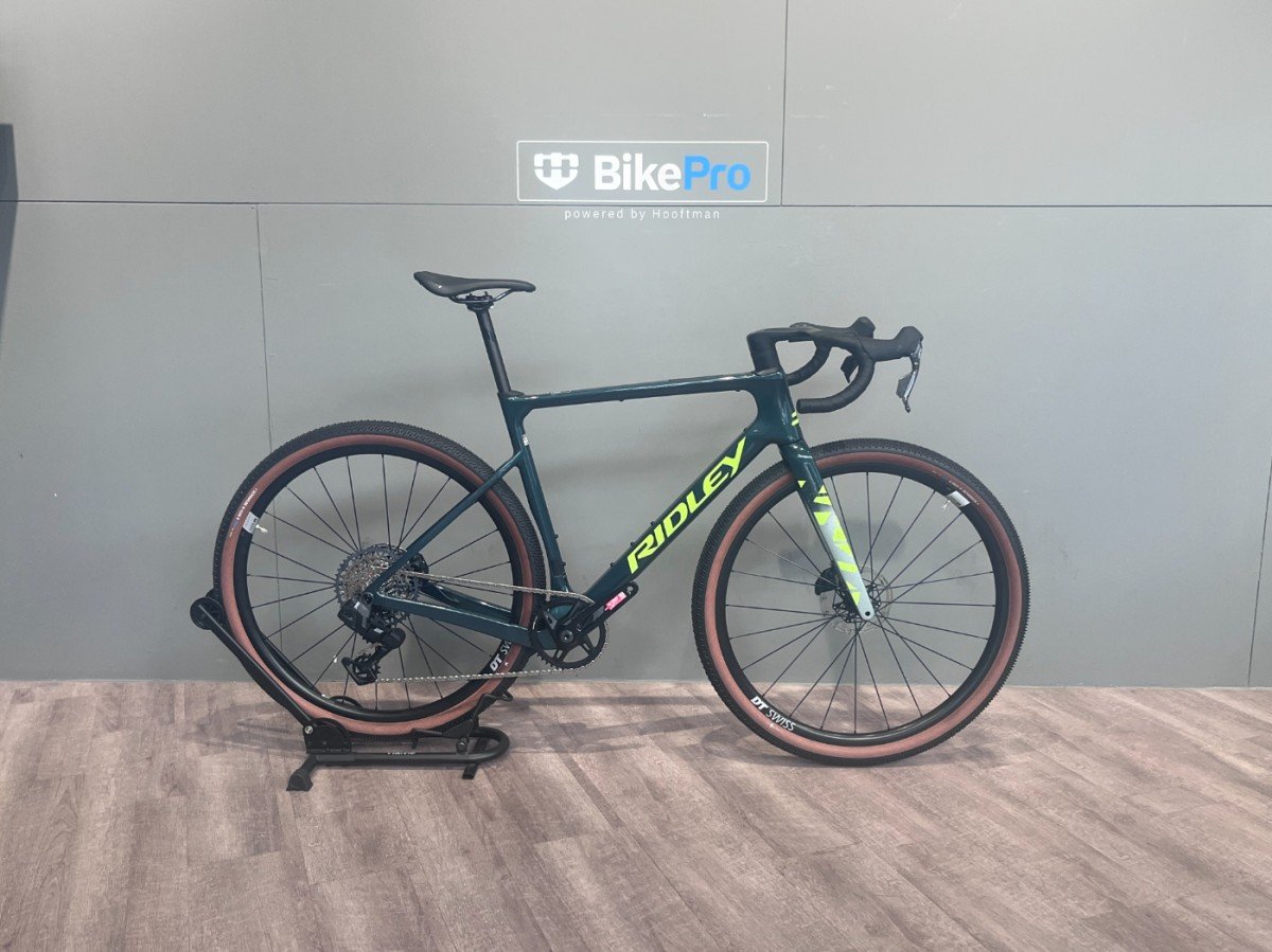 Ridley ASTR Rival XPLR AST26D2s Storm Green Metallic / Lime Green Heren