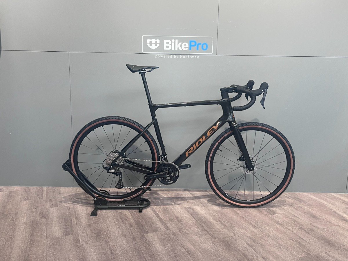 Ridley ASTR GRX600 2x12 AST02As Black Metallic/Bronze Gold Heren